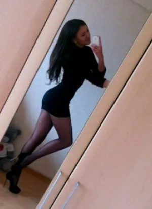 проститутка Элечка, 23, Псков